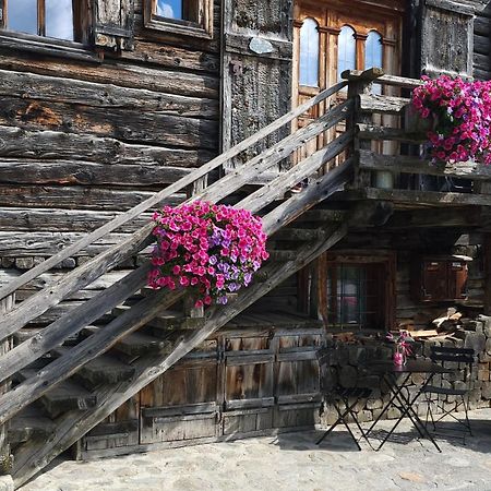 Chalet Canton Livigno Buitenkant foto